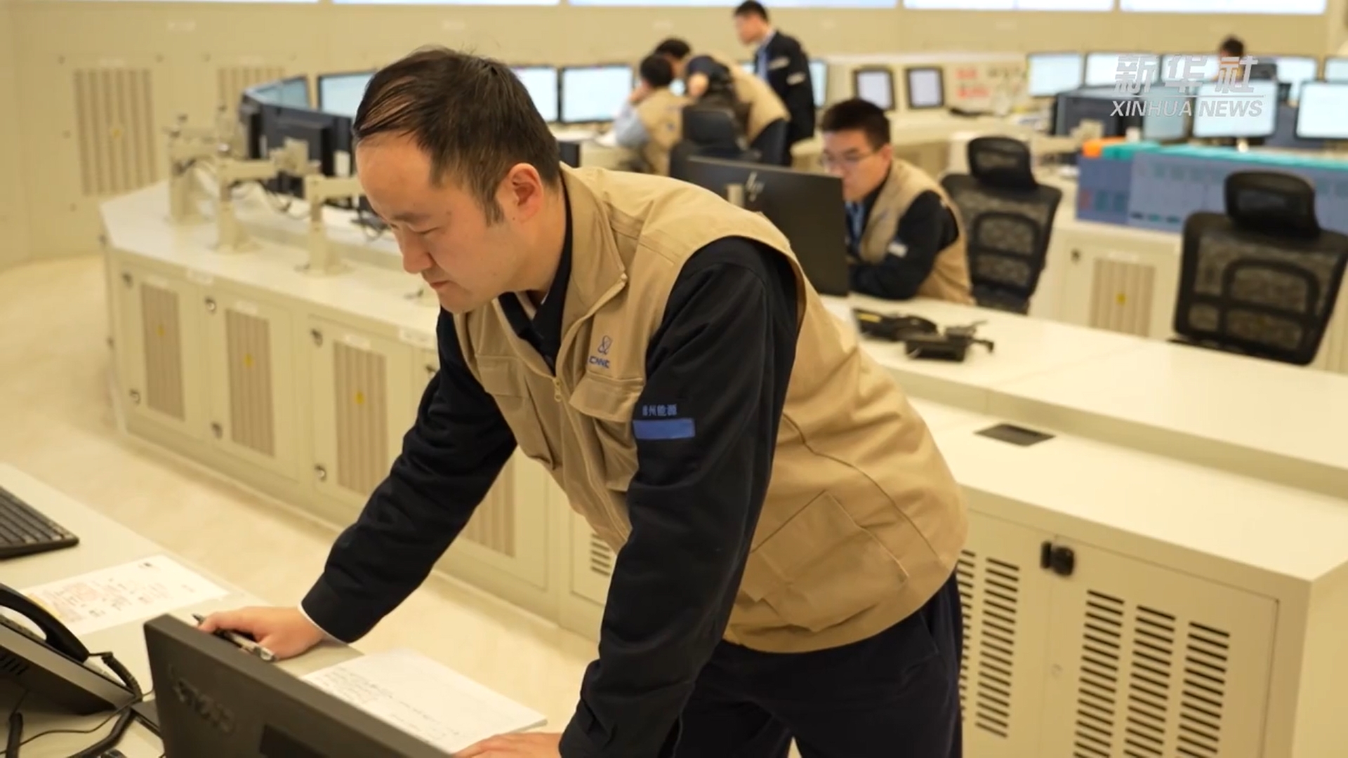 新春走基層丨這個(gè)春節，他們與“華龍一號”共度