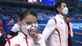 摸摸“冰墩墩”能有好運氣？奧運選手的“幸運密碼”藏不住了