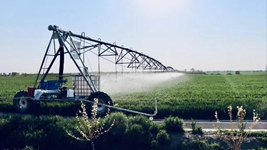 5G農機、物聯(lián)網(wǎng)、智能手機……“三農”變化之農村新家當