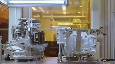 在新能源汽車(chē)“神經(jīng)中樞系統”上創(chuàng  )新突破