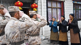 雪山之巔，有我慈祥的阿媽啦