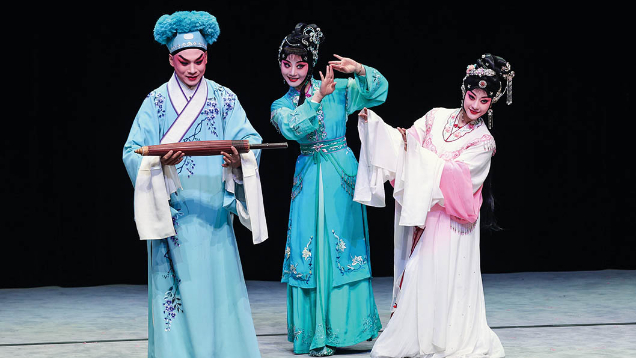 西湖水漾多瑙河