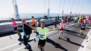 長(cháng)春亞泰路跑？你以為走錯了片場(chǎng)，其實(shí)這是跨界