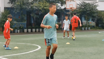 足球、學(xué)業(yè)、產(chǎn)業(yè)三不誤：西北小縣走出特色足球發(fā)展路