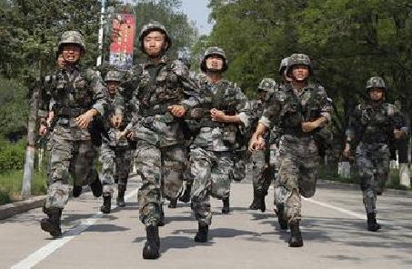 以戰領(lǐng)訓，打牢勝戰根基