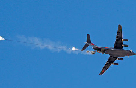 揭秘：空降兵為什么被稱(chēng)為“戰略拳頭”