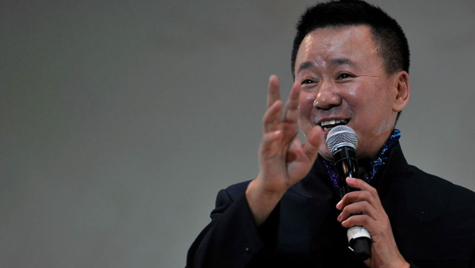 2月7日，卓林表演單口相聲《語(yǔ)言的魅力》