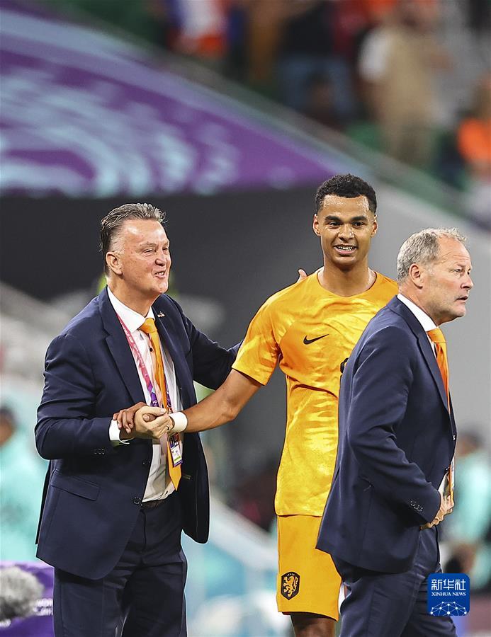  （卡塔爾世界杯）足球——A組：荷蘭戰勝塞內加爾