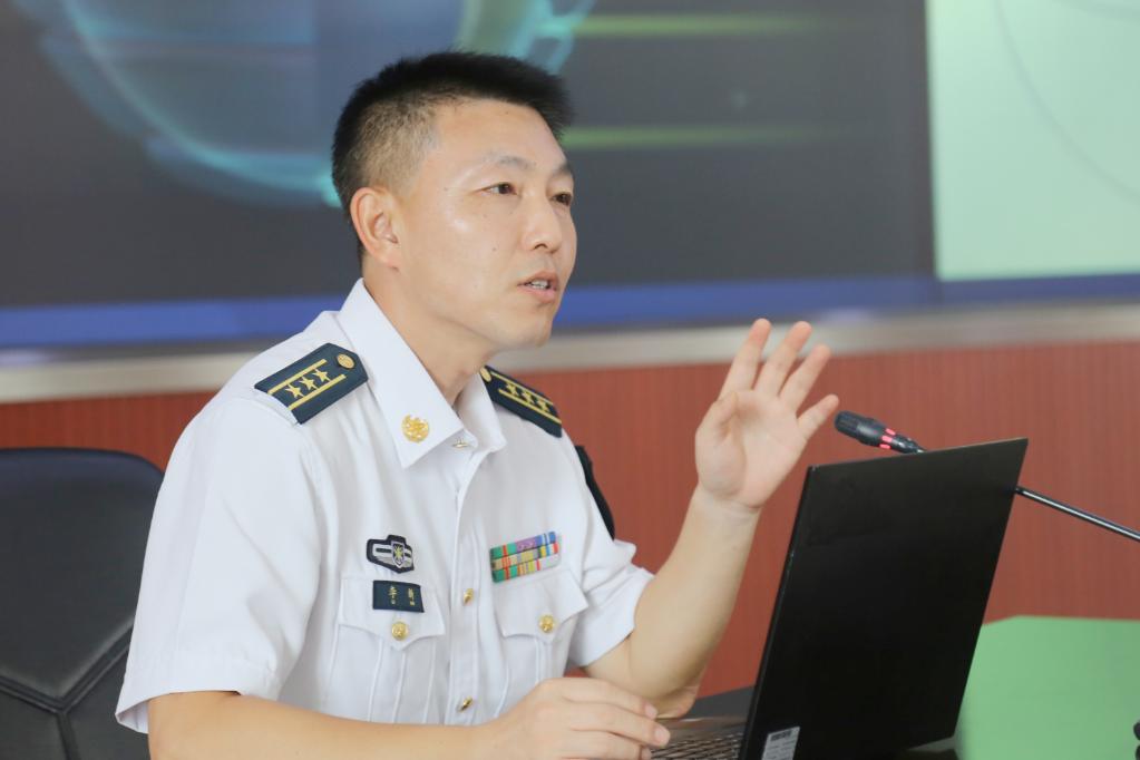 向著(zhù)“主戰高地”沖鋒——記北部戰區聯(lián)指中心某保障隊副研究員李新