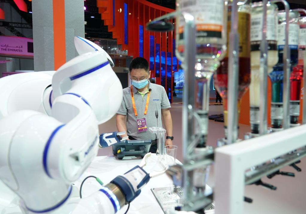 新華全媒＋丨2022服貿會(huì )探館：國家會(huì )議中心