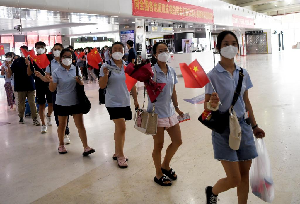 海南:1000余名陜西援瓊醫療隊隊員返程