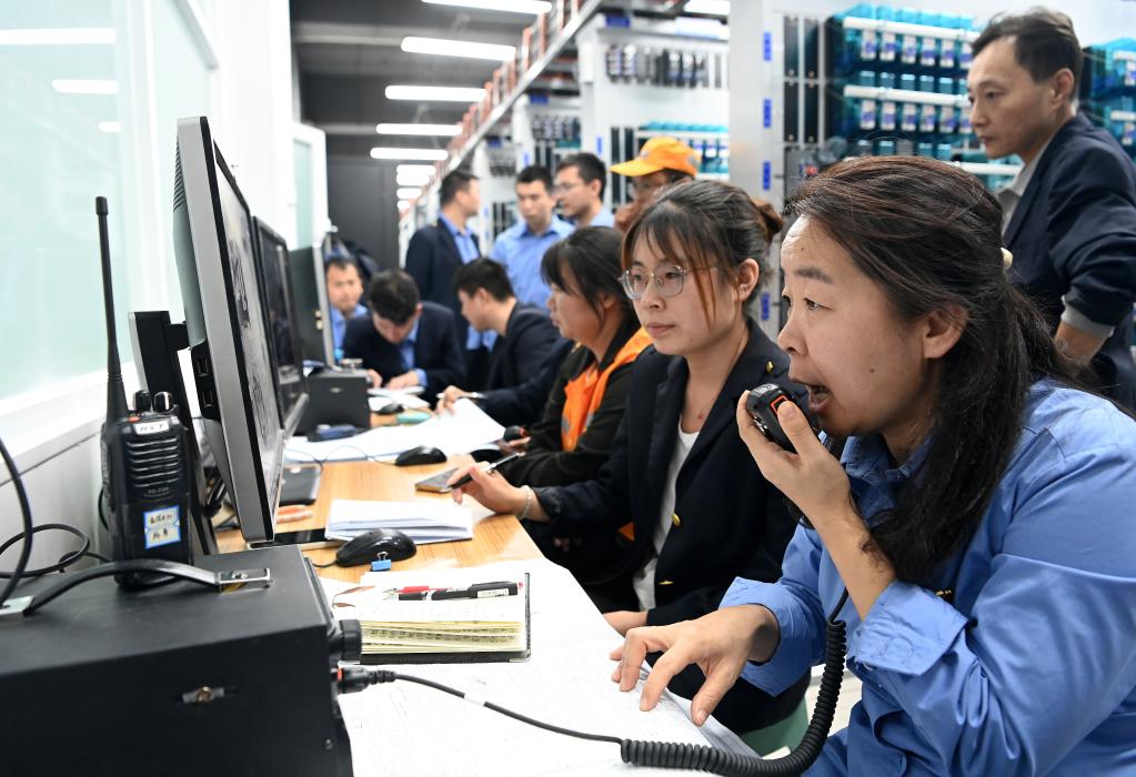 包西鐵路開(kāi)啟信號設備更新改造 以“最強大腦”守護北煤南運大通道