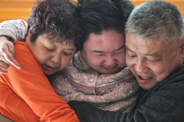 十年愛(ài)心匯聚，只為喚醒你