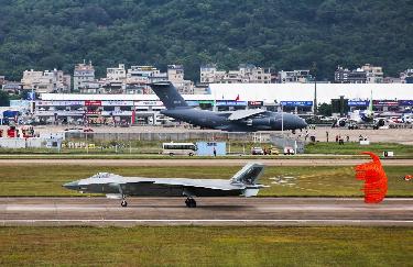 機遇與信心 “藍天盛會(huì )”見(jiàn)證中國航空航天發(fā)展