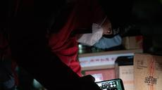 新華全媒+丨京外支援、夜間派送，疏通北京快遞堵點(diǎn)