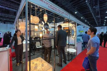 通訊：拓市場(chǎng)、尋商機——中企“出海”阿聯(lián)酋拾獲訂單和信心