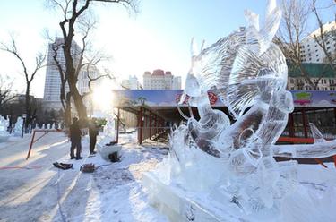 第三屆“華德杯”全國青年專(zhuān)業(yè)冰雕大賽冰城收官