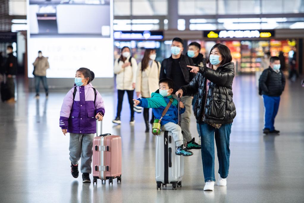 新春走基層丨添設備、暖服務(wù)、行方便——湖南長(cháng)沙春運一線(xiàn)見(jiàn)聞