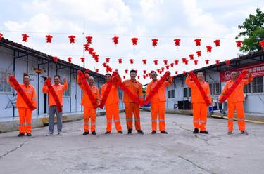 雅萬(wàn)高鐵建設者迎新春