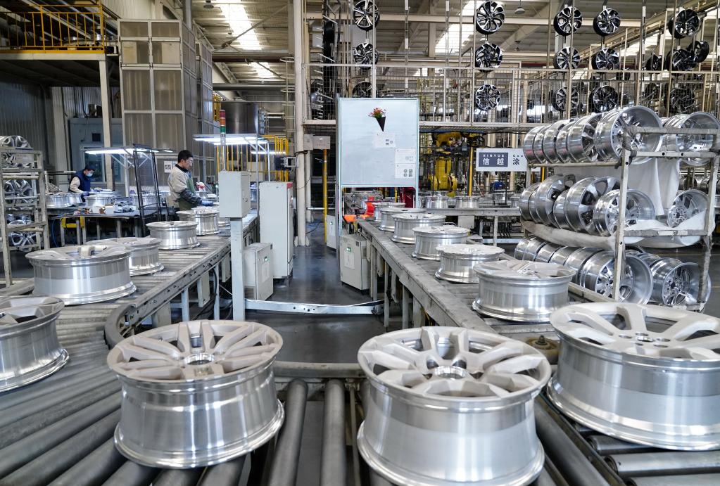 河北秦皇島：車(chē)輪企業(yè)節后趕制訂單忙