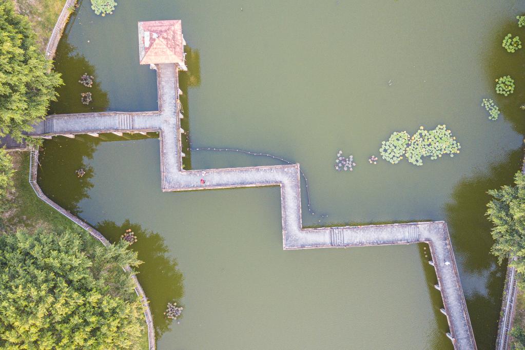 新華全媒+丨海南屯昌:昔日受污水體 今朝水清岸綠