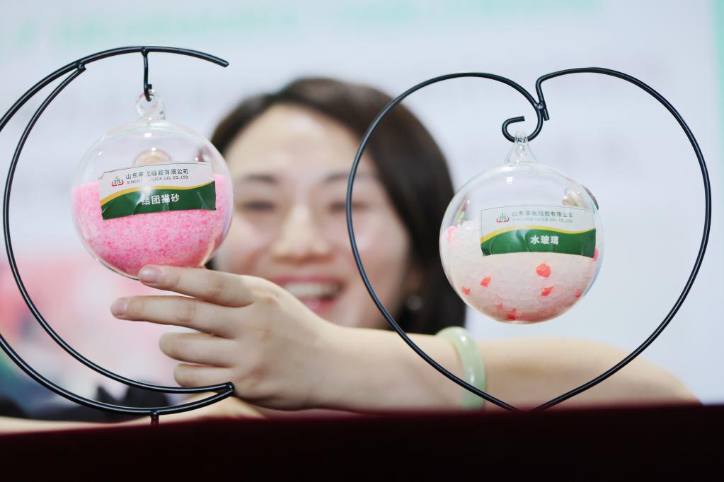 山東滕州：高質(zhì)量發(fā)展推動(dòng)鎮域民營(yíng)企業(yè)提質(zhì)增效