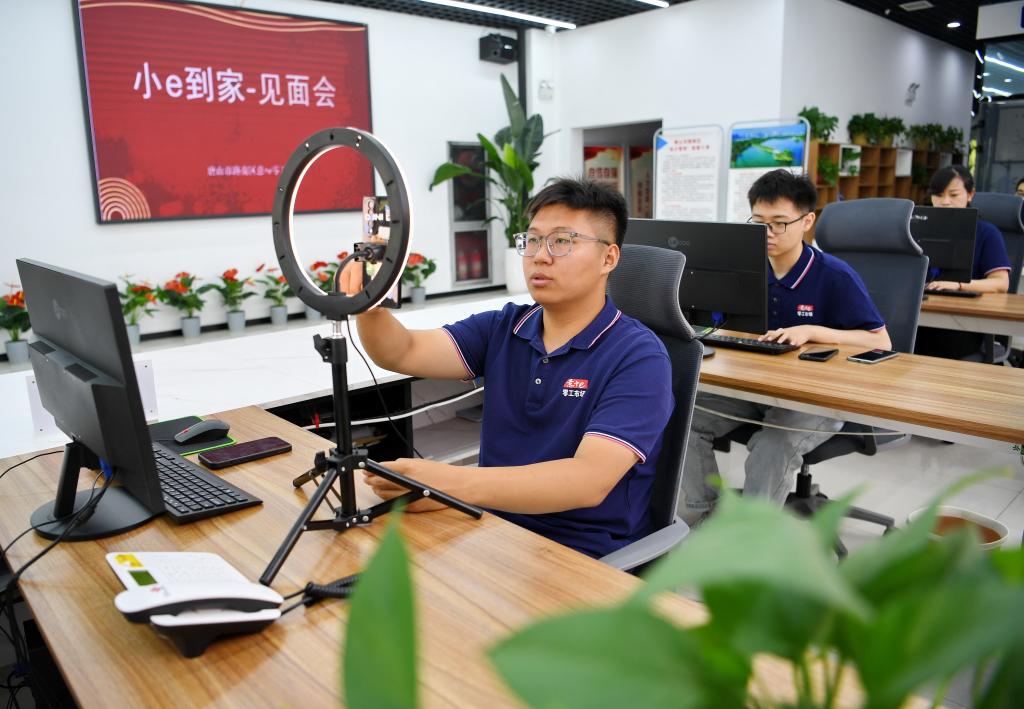 河北唐山:“零工市場(chǎng)”激發(fā)就業(yè)活力