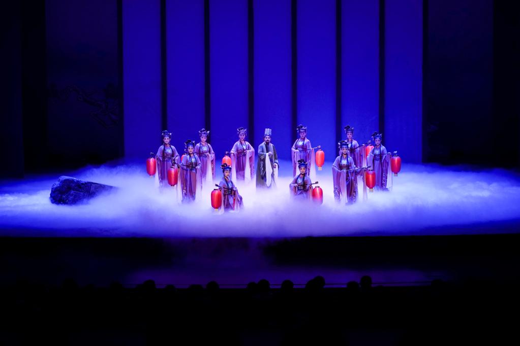 原創(chuàng )黃梅戲《第一山》在江蘇南京上演