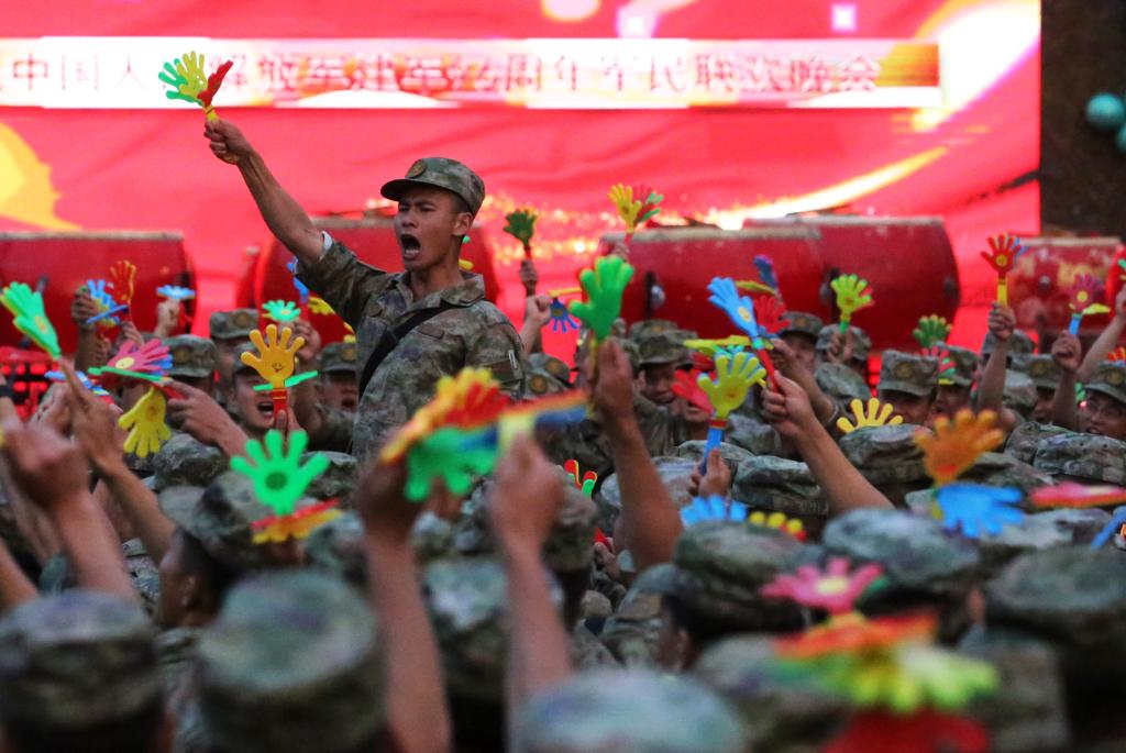 新華全媒+丨我們的八一，我們的節日