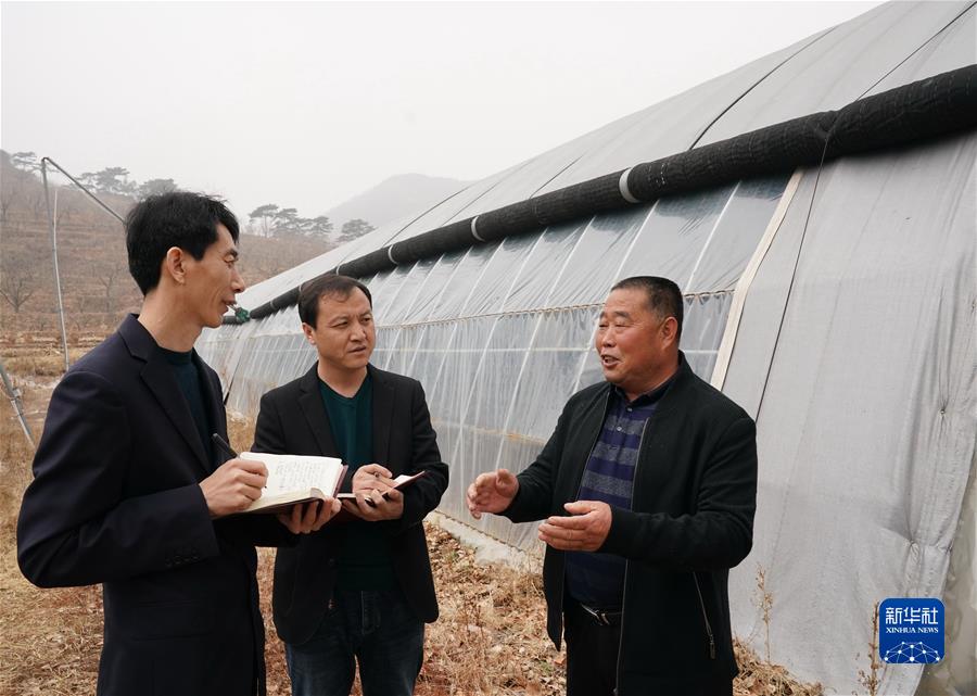 (新華全媒頭條·圖文互動(dòng))(2)堅定執著(zhù)打好黨風(fēng)廉政建設和反腐敗斗爭攻堅戰持久戰——從十九屆中央紀委六次全會(huì )看全面從嚴治黨向縱深推進(jìn)