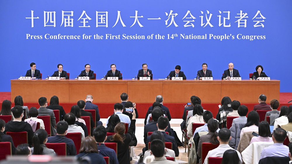 國務(wù)院總理李強回答中外記者提問(wèn)