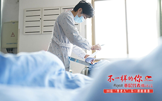 用青春的熱度溫暖“夕陽(yáng)紅”