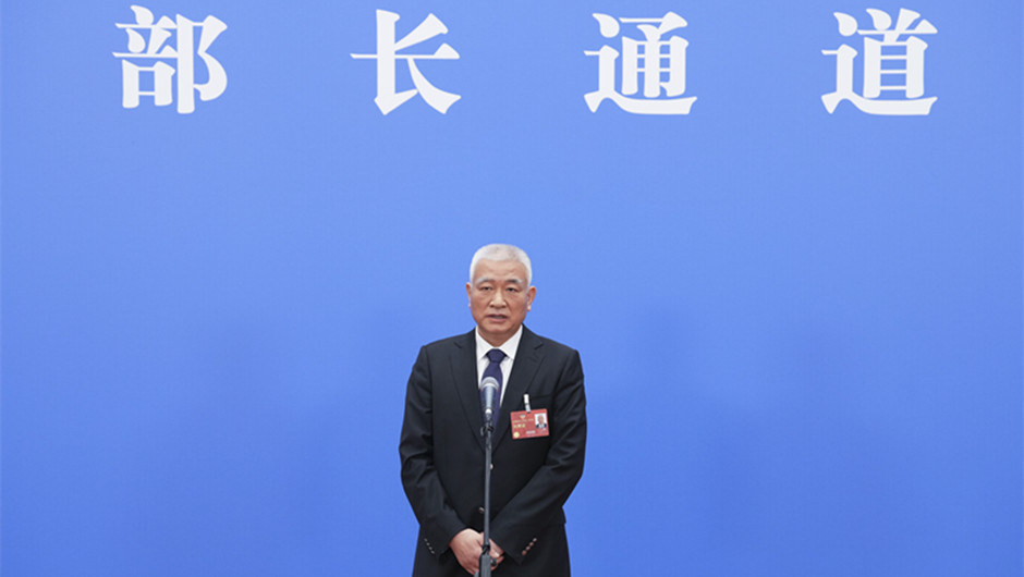 科學(xué)技術(shù)部部長(cháng)王志剛接受媒體采訪(fǎng)