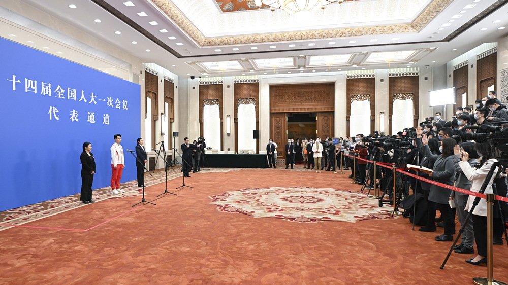 十四屆全國人大一次會(huì )議第三場(chǎng)“代表通道”