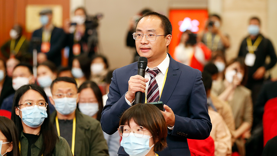 國際商報記者提問(wèn)