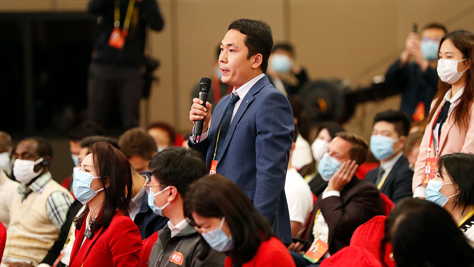 中新社、中新網(wǎng)記者提問(wèn)