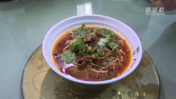 航天員心心念念的這碗牛雜面，安排！