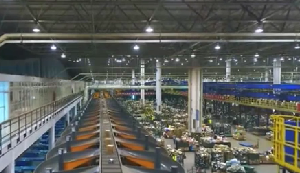 我國郵政快遞業(yè)日均服務(wù)用戶(hù)近7億人次