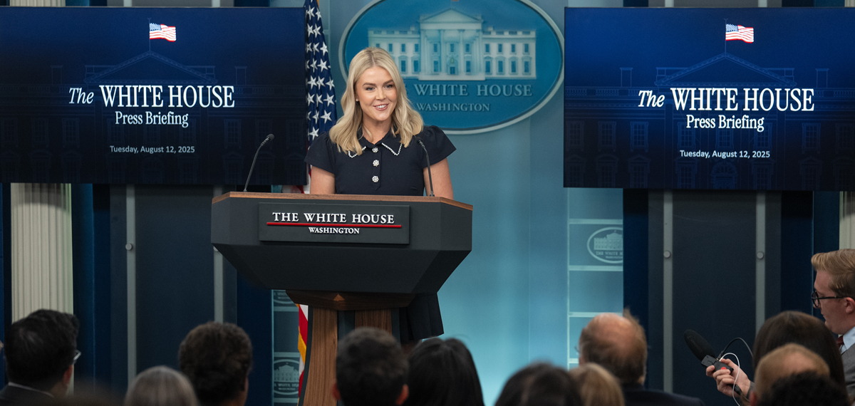 白宮稱(chēng)特朗普將在阿拉斯加會(huì )晤中“傾聽(tīng)”