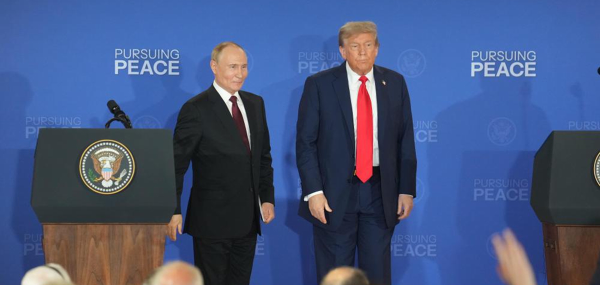 鏡頭直擊 | 美俄總統會(huì )晤后出席新聞發(fā)布會(huì )